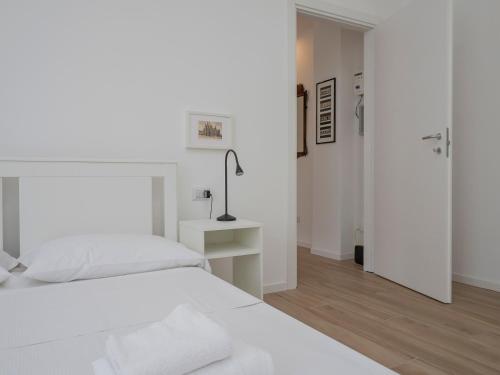 Milano 4 Pax - Via Brioschi, 94