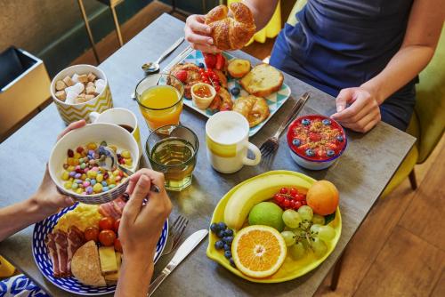 Food and beverages, Hotel The NAP hotel by HappyCulture near Casino Barriere Le Ruhl Food and beverages, Hotel The NAP hotel by HappyCulture near Casino Barriere Le Ruhl