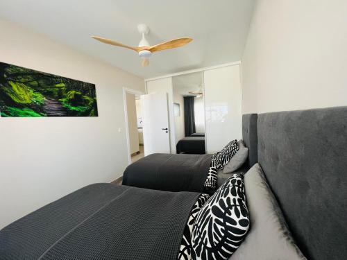 Nice Sunset Apartments