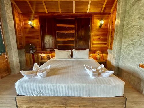 Koh Tao Relax Freedom Beach Resort in Ko Tao Koh Tao Relax Freedom Beach Resort in Ko Tao