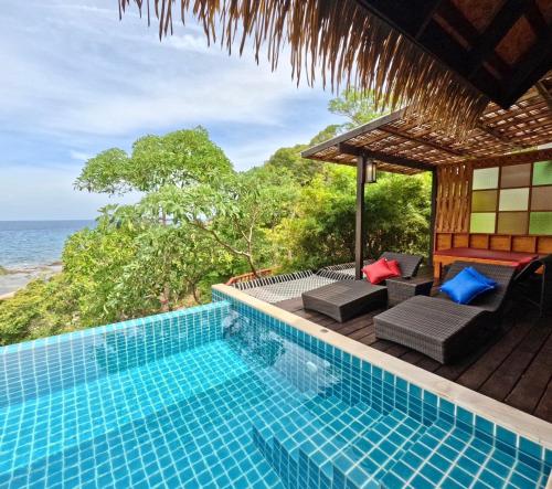 Koh Tao Relax Freedom Beach Resort in Ko Tao Koh Tao Relax Freedom Beach Resort in Ko Tao