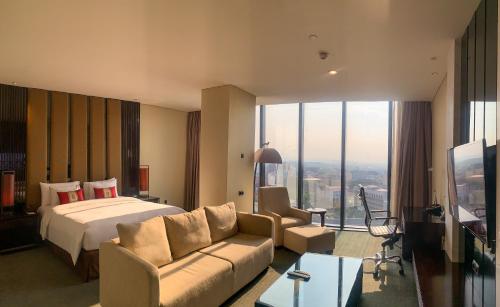 Po Hotel Semarang in Semarang Po Hotel Semarang in Semarang