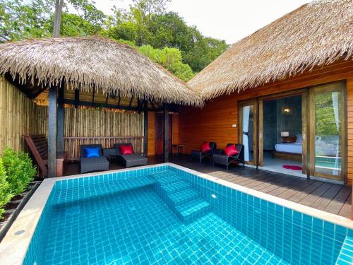 Koh Tao Relax Freedom Beach Resort in Ko Tao Koh Tao Relax Freedom Beach Resort in Ko Tao
