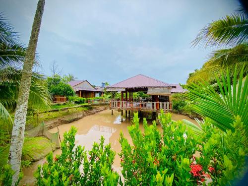 mekong riverside homestay in Vinh Long mekong riverside homestay in Vinh Long