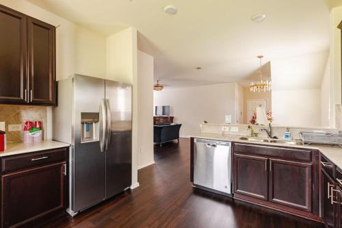 N-E-G House - near DAVID WAYNE HOOKS Airport in 클라인 N-E-G House - near DAVID WAYNE HOOKS Airport in 클라인