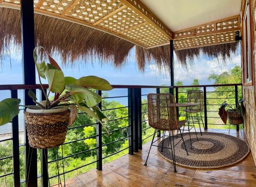 Sea View Room 10 mins to Oslob Whale Watching in Santander Sea View Room 10 mins to Oslob Whale Watching in Santander