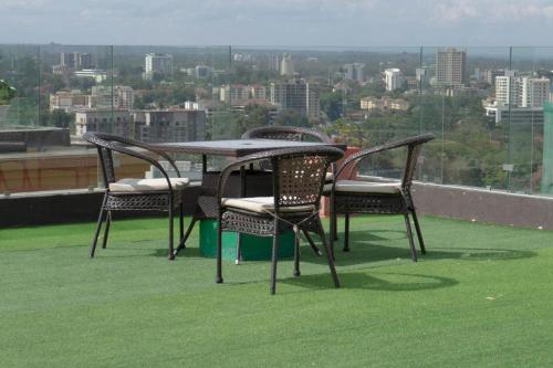 The smart ,beautifully furnished with unbeatable city views