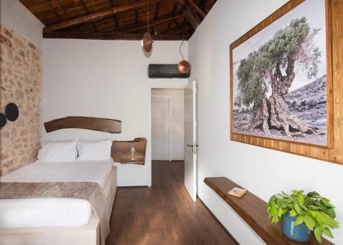 Wood and Stone Town Ηouse