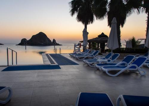 Sandy Beach Hotel & Resort in Fujairah Sandy Beach Hotel & Resort in Fujairah