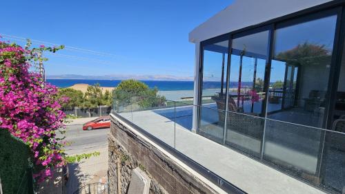 Çeşmede Denize Sıfır Villa (Cesmede Denize Sıfır Villa) in Ciftlik Koyu Ciftlikkoy Çeşmede Denize Sıfır Villa (Cesmede Denize Sıfır Villa) in Ciftlik Koyu Ciftlikkoy