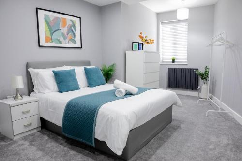 Large Stylish House Close To Birmingham City Centre