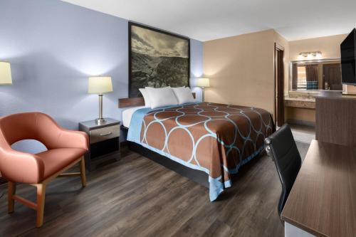 Super 8 by Wyndham Bridgeport/Clarksburg Area in Bridgeport Super 8 by Wyndham Bridgeport/Clarksburg Area in Bridgeport