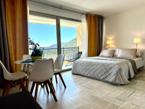 My Resid Appart Cannes Marina vue mer