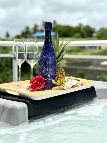 Food and beverages, La Kaze Ma - Jacuzzi Privee, Proche Plage in Le Moule Food and beverages, La Kaze Ma - Jacuzzi Privee, Proche Plage in Le Moule