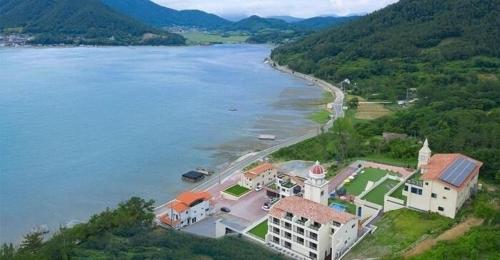 Yeosu Sound of Music Pension in Byeollyang-myeon Yeosu Sound of Music Pension in Byeollyang-myeon
