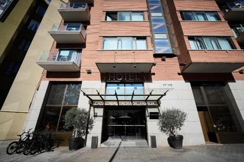 Ulaz, Catalonia Sagrada Familia Hotel in Sant Martí Ulaz, Catalonia Sagrada Familia Hotel in Sant Martí