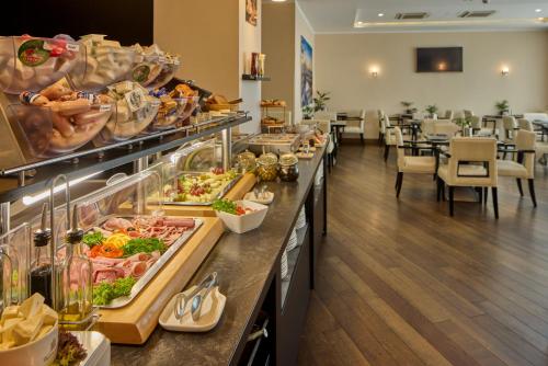 Skyline Hotel City Frankfurt - image 11