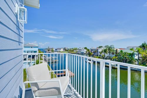 Waterfront Hudson Townhome with Dock Access! in Hudson Waterfront Hudson Townhome with Dock Access! in Hudson