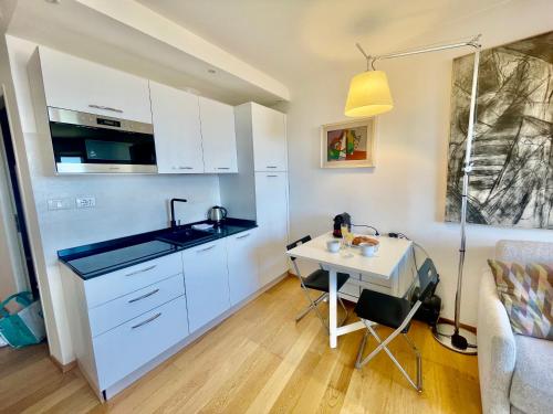 Apartment One Minute To Monaco in Roquebrune-Cap-Martin Apartment One Minute To Monaco in Roquebrune-Cap-Martin