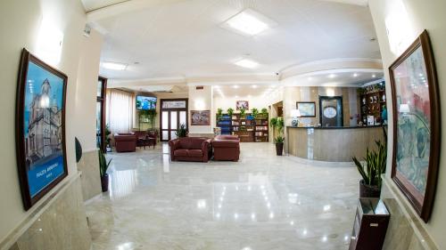 Előcsarnok, GH Hotel in Piazza Armerina Előcsarnok, GH Hotel in Piazza Armerina