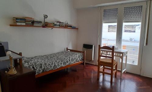 Departamento Monoambiente grande compartido