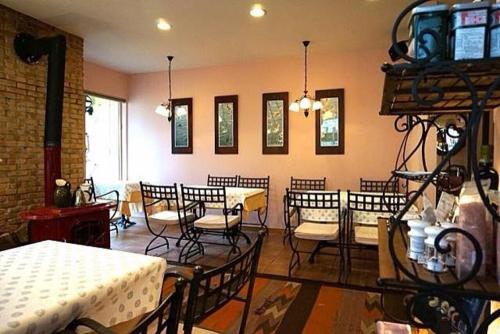 This photo about Cafe Restaurant B&B Burari shared on HyHotel.com