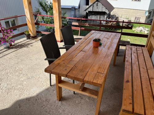 Balkon/teras, Apartment Phillip Rooms in Zabljak Balkon/teras, Apartment Phillip Rooms in Zabljak