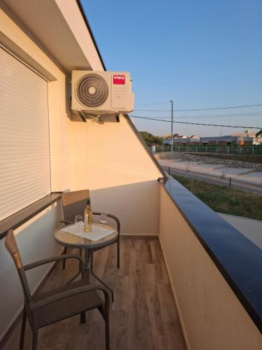 Erkély/terasz, Amelia in Radanovici Erkély/terasz, Amelia in Radanovici