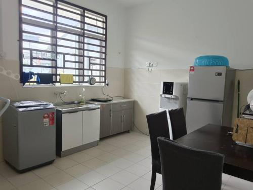 Cozy, Spacious Gambang Homestay in Gambang Cozy, Spacious Gambang Homestay in Gambang