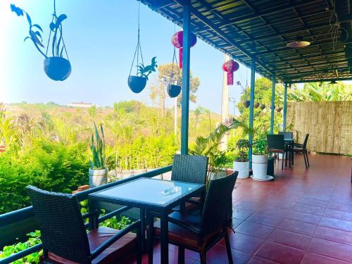 Chomkatae Bungalows in Sen Monorom Chomkatae Bungalows in Sen Monorom