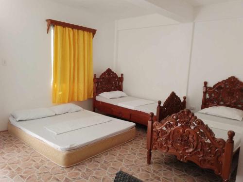 White CastleBeach Resort in イバ White CastleBeach Resort in イバ