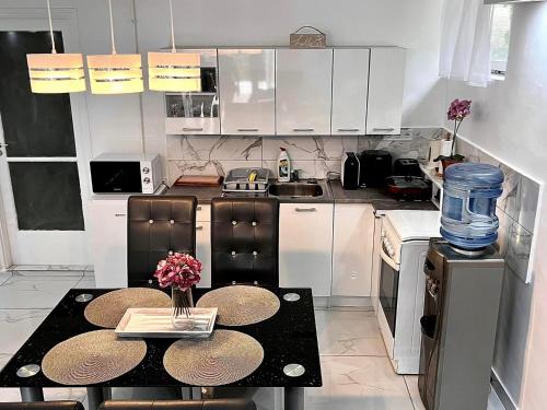 Cseppecske Apartman in Gyarvaros Cseppecske Apartman in Gyarvaros