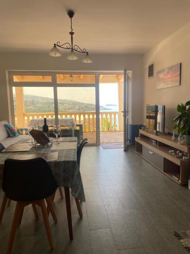 Pemandangan, Vila Vujosevic in Utjeha Pemandangan, Vila Vujosevic in Utjeha