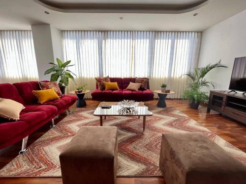 DP4 Spacious apartment, great views of the city in Zone 15 DP4 Spacious apartment, great views of the city in Zone 15