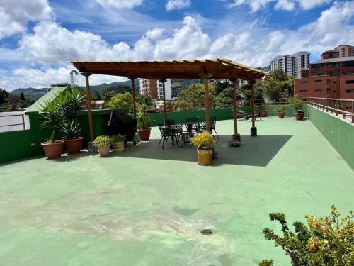 DP4 Spacious apartment, great views of the city in Zone 15 DP4 Spacious apartment, great views of the city in Zone 15