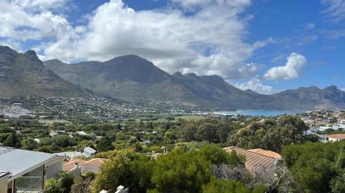 Heavenly Hideaway in Hout Bay