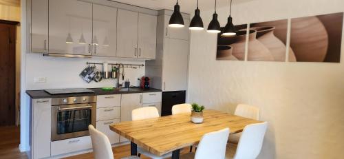 Konyha, SoloHike MountainView in Seelisberg Konyha, SoloHike MountainView in Seelisberg