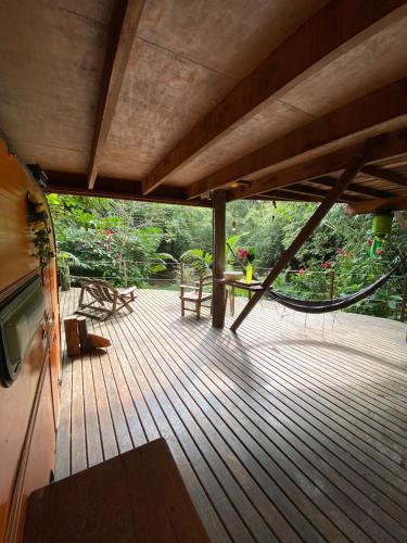 شرفة/ تراس, Cabana do Tarzan na Praia de Parati Mirim in Paraty Mirim شرفة/ تراس, Cabana do Tarzan na Praia de Parati Mirim in Paraty Mirim