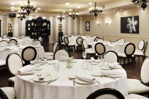 Tárgyalóterem/bálterem, Sercotel Tudela Bardenas, Ascend Hotel Collection in Tudela Tárgyalóterem/bálterem, Sercotel Tudela Bardenas, Ascend Hotel Collection in Tudela