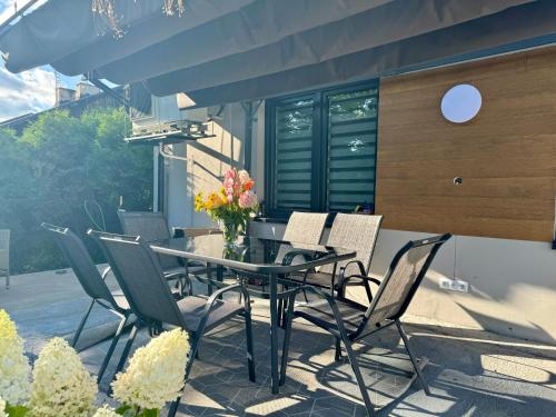 Erkély/terasz, Noclegi, pokoje, kwatery "Nad Bzurą" (Noclegi, pokoje, kwatery "Nad Bzura") in Lowicz Erkély/terasz, Noclegi, pokoje, kwatery "Nad Bzurą" (Noclegi, pokoje, kwatery "Nad Bzura") in Lowicz