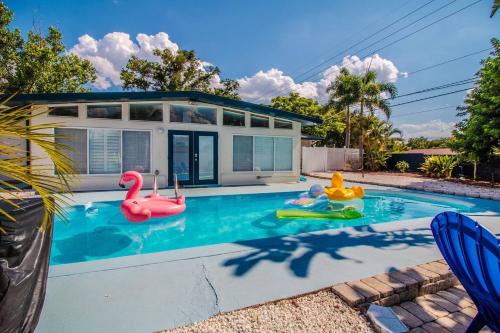 Studio Apartment 2 Bed With Pool