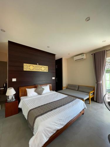 B&H Villa - Villa has swimming pool in Lang Co B&H Villa - Villa has swimming pool in Lang Co