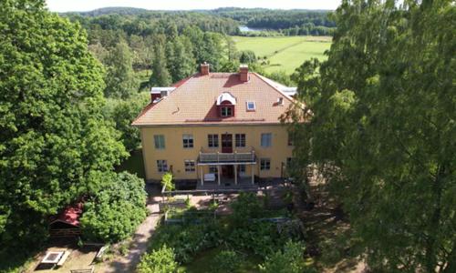숙소 외관, Lidhem herrgård. Bed & Breakfast och mindre lägenheter (Lidhem herrgard. Bed & Breakfast och mindre lagenheter) in 비머비 숙소 외관, Lidhem herrgård. Bed & Breakfast och mindre lägenheter (Lidhem herrgard. Bed & Breakfast och mindre lagenheter) in 비머비
