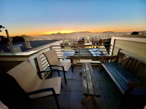 Balcony/terrace, San Francisco Potrero Hill Nest in Mission District Balcony/terrace, San Francisco Potrero Hill Nest in Mission District