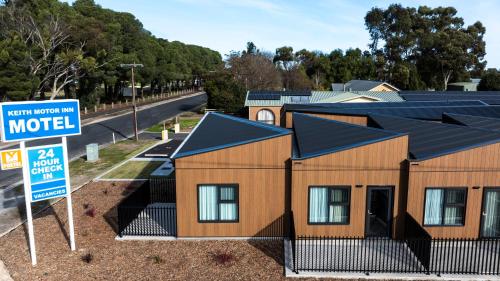 A szálláshely kívülről, Keith Motor Inn in Keith A szálláshely kívülről, Keith Motor Inn in Keith