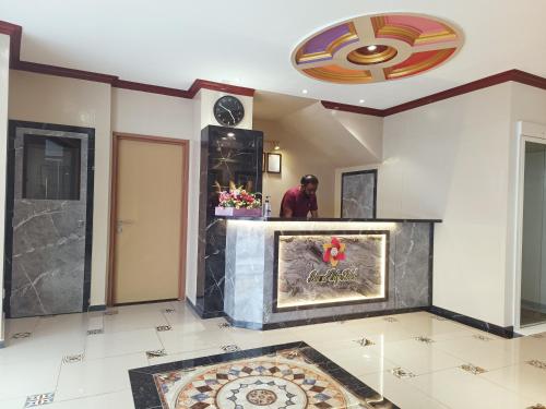 Előcsarnok, Capital O 90897 Island City Hotel near Pinang Peranakan-ház Előcsarnok, Capital O 90897 Island City Hotel near Pinang Peranakan-ház