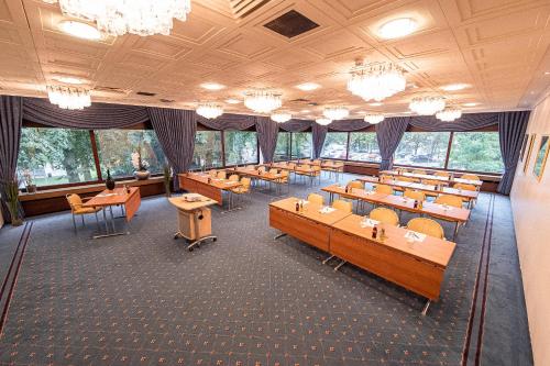 Tárgyalóterem/bálterem, PLAZA Hotel Gelsenkirchen in Gelsenkirchen Tárgyalóterem/bálterem, PLAZA Hotel Gelsenkirchen in Gelsenkirchen