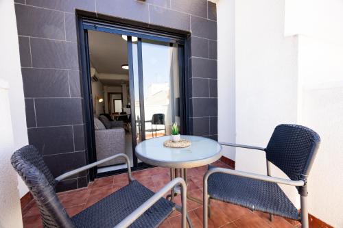 Балкон, Apartamentos Marina Playa de Torrevieja in Торревьеха Балкон, Apartamentos Marina Playa de Torrevieja in Торревьеха