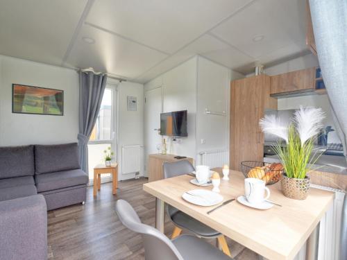 Holiday Home Tiny Haus Lieblingsplatz by Interhome in Beilngries Holiday Home Tiny Haus Lieblingsplatz by Interhome in Beilngries