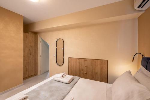 Piraeus Marina Haven 2